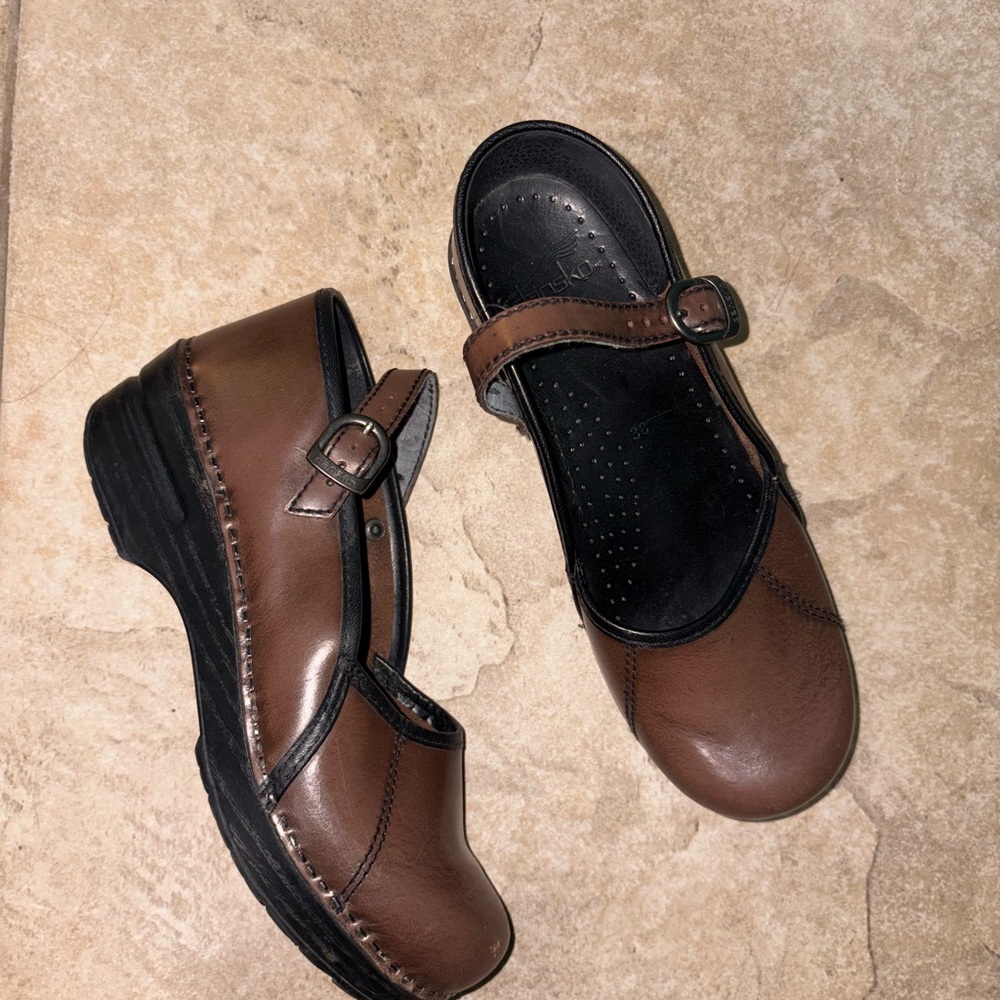 Brown Dansko Leather Mary Jane’s